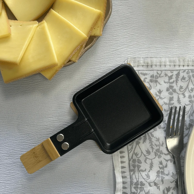Lot de 2 poêlons à raclette universels carrés bois naturel, Les Meuuuh