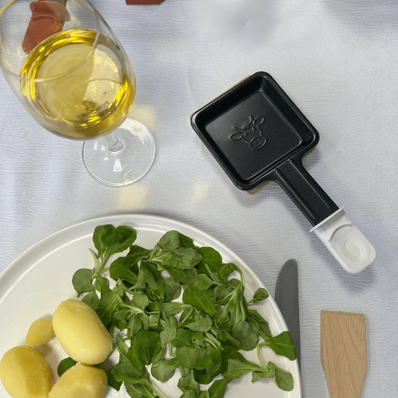 Lot de 2 poêlons à raclette universels carrés blancs, Les Meuuuh