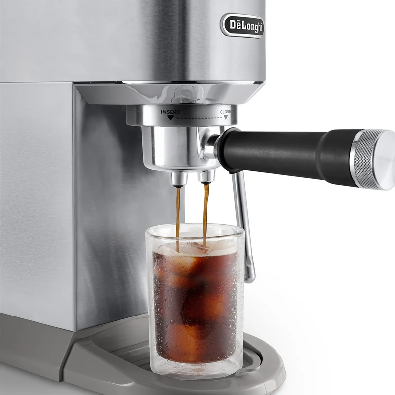 Machine à espresso compacte Dedica Duo Cold Brew acier inoxydable – De'Longhi