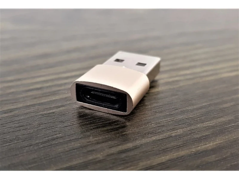 USB-A auf USB-C Adapter – kompakter Lade- und Datenadapter mit USB-C Buchse für Smartphone, Tablet & Laptop