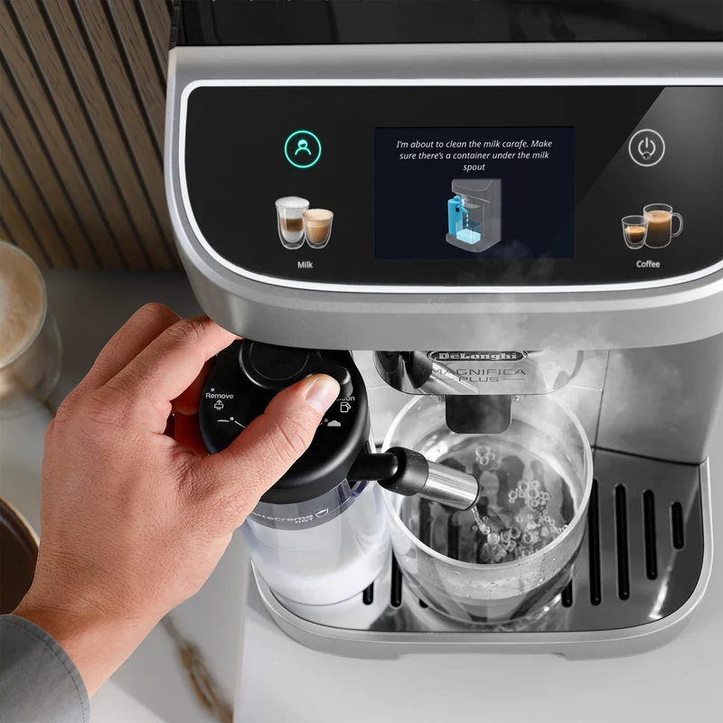 Machine à café automatique avec broyeur Magnifica Plus – De'Longhi