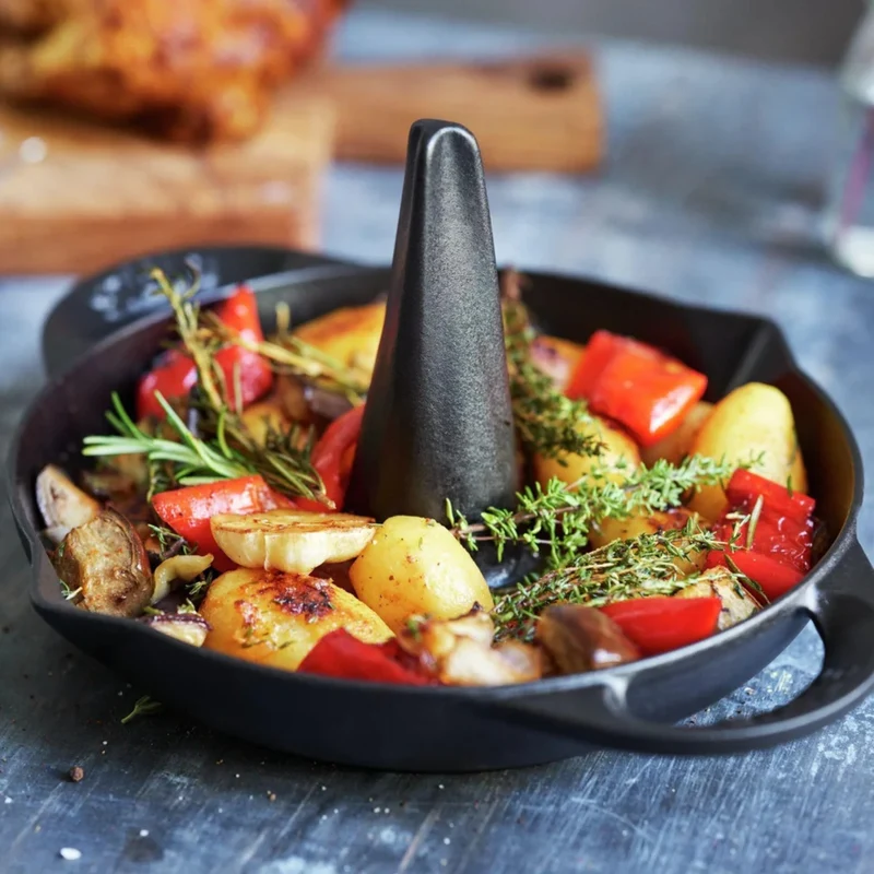 Rôtissoire ronde en fonte émaillée noire 24 cm – Staub