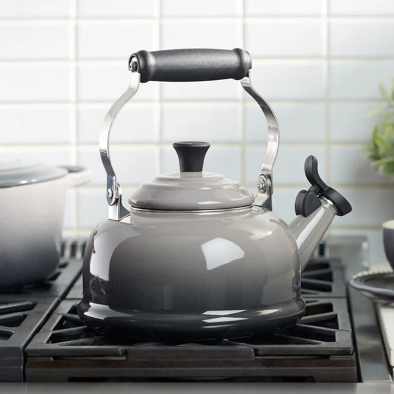 Bouilloire sifflante classique Oyster 1,6 L - Le Creuset