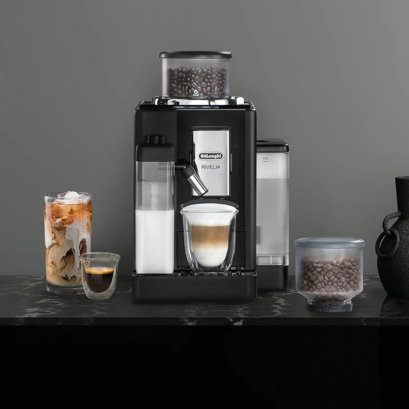 Machine à café automatique Rivelia noire onyx - De'Longhi