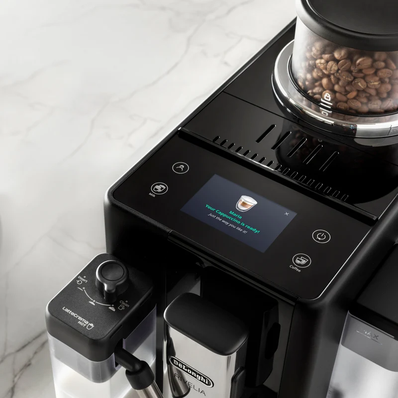Machine à café automatique Rivelia noire onyx - De'Longhi
