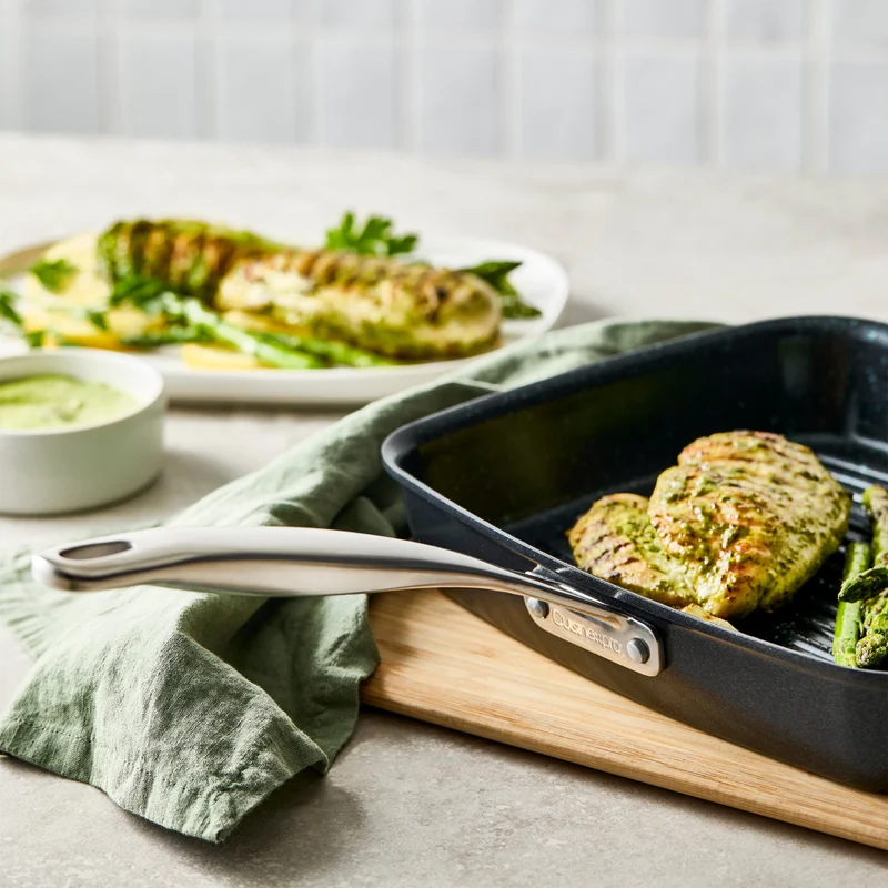 Poêle à griller en aluminium forgé GREEN STONE™ 27 cm – Cuisine::pro®