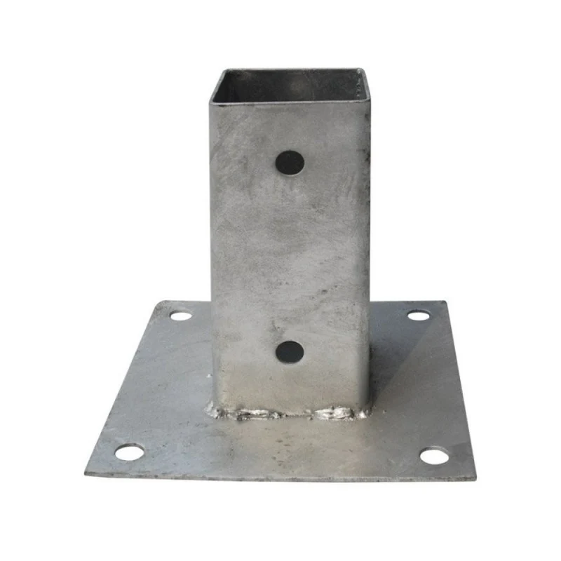 Fixation pour poteaux carrés 91 x 91 mm h150 mm