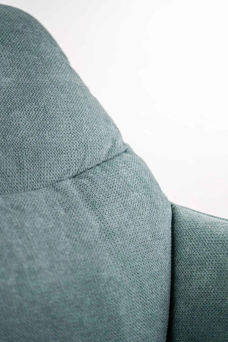 Fauteuil en polypropylène aigue-marine 85 cm x 74 cm H. 86 cm