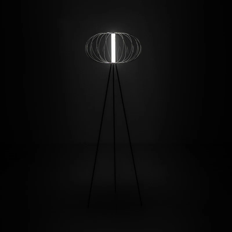 Lampadaire en acier avec abat-jour noir brillant 50x50x150h cm