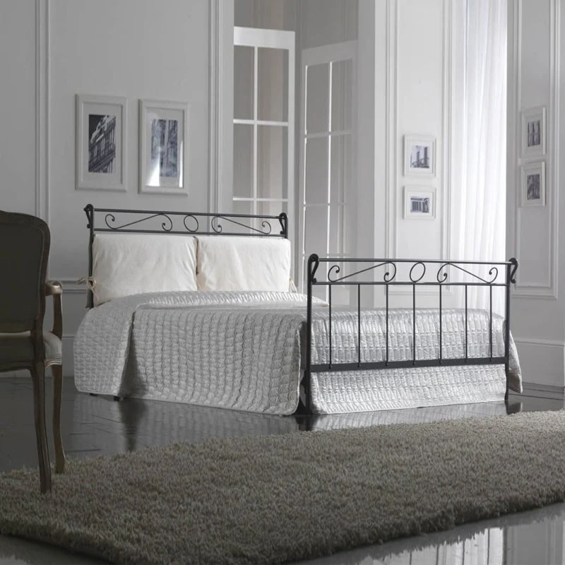 Lit en fer pour une personne et demie avec pied de lit Noir LEONARDO 130x218x h118 cm
