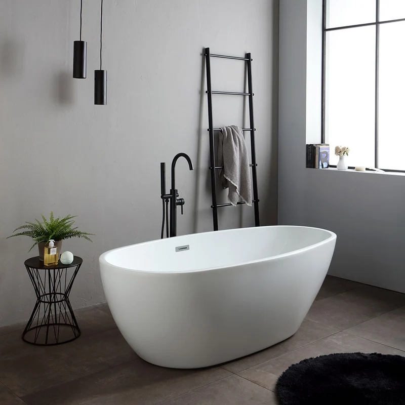 Baignoire autoportante en acrylique blanc