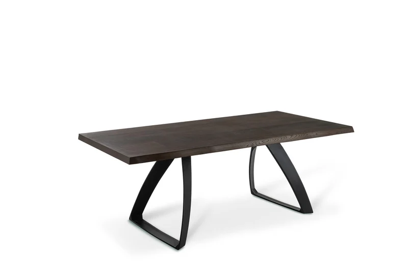 Table en chêne traité thermiquement et pieds noirs 100x200x76h cm