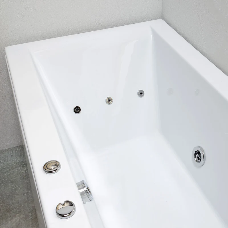 Baignoire d'hydromassage rectangulaire
