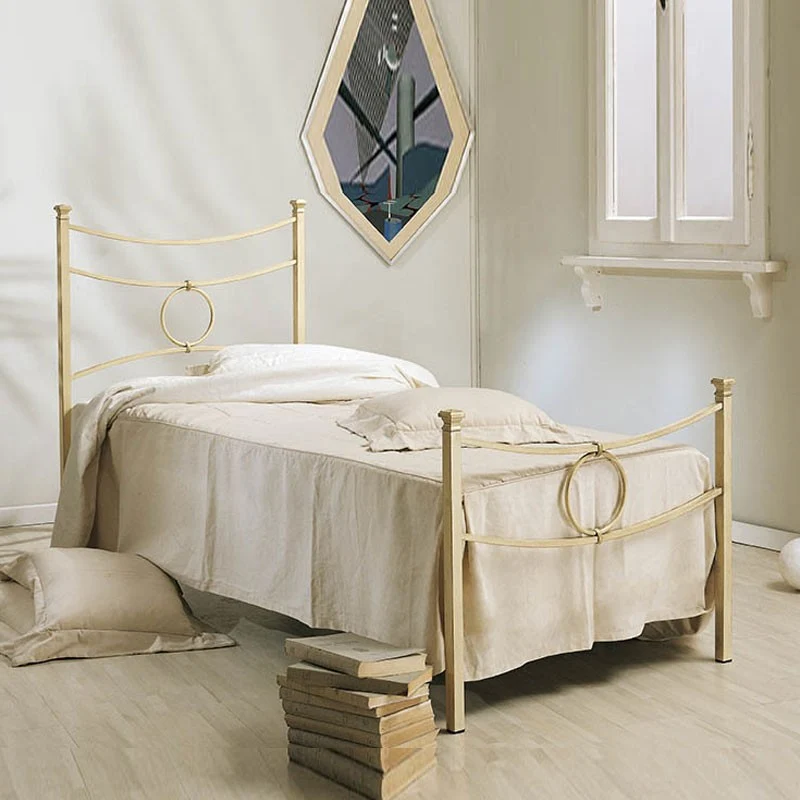 Lit simple en fer avec pied de lit CONCA ivoire 92x208x h117 cm