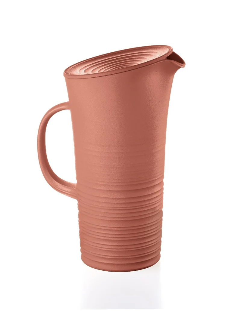 Carafe avec couvercle en terre cuite