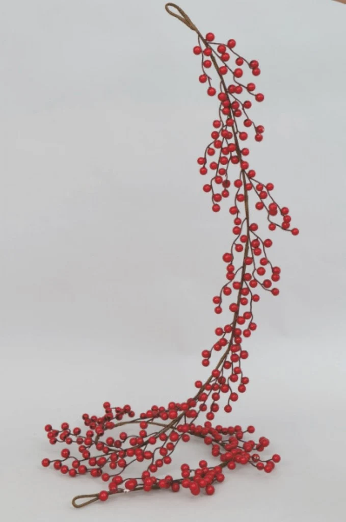 Branche décorative aux fruits rouges 150 cm