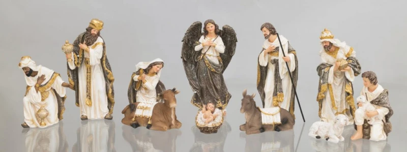 Crèche en résine blanc/gris 30 cm - 11 pièces