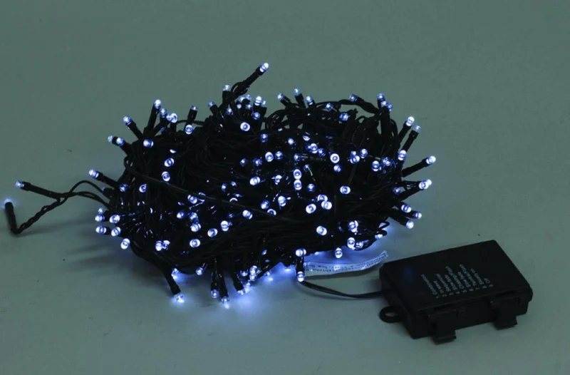 Chaîne LED blanche à piles 410 cm
