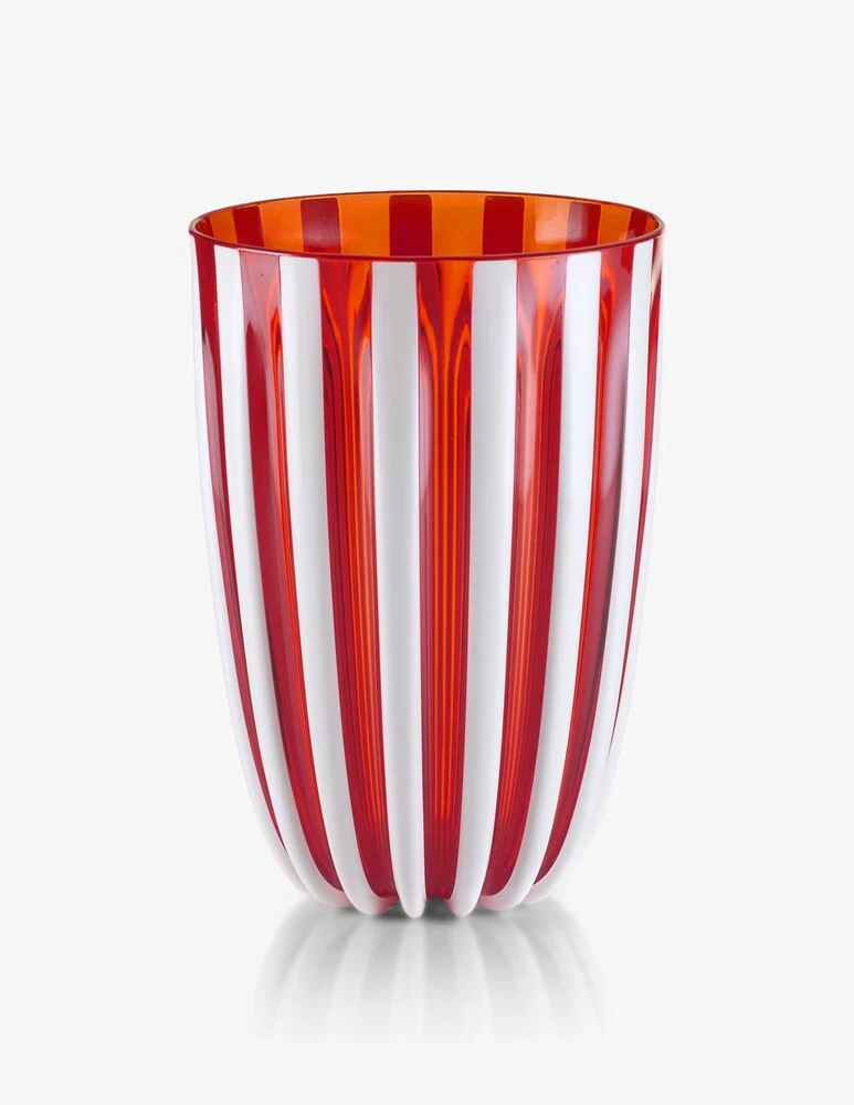 Grand verre pin-up