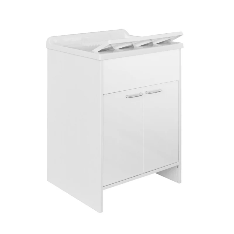 Salle d'eau avec armoire et table en PVC (3)