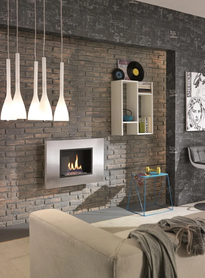 Biocheminée murale design au bioéthanol gris chrome 78 x 17 xh 54 cm