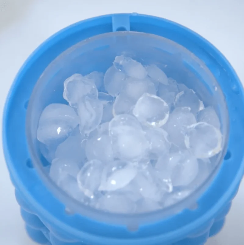 Grand Bac à Glaçon en Silicone avec Couvercle [120 cubes de glaçon]