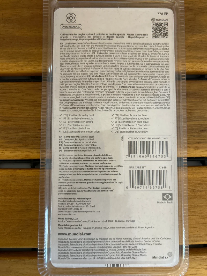 Pince à cuticules en acier inoxydable avec deux spatules (Alicate para Cutícula Profissional 778-EP c/ 2 Espátulas) - MUNDIAL