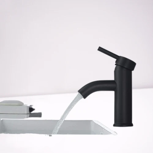 Waschtischarmatur Schwarz – Einhand Mischbatterie für Waschbecken | Moderne Badarmatur mit Heiß- & Kaltwasseranschluss, Keramikkartusche & 40 cm Schläuchen