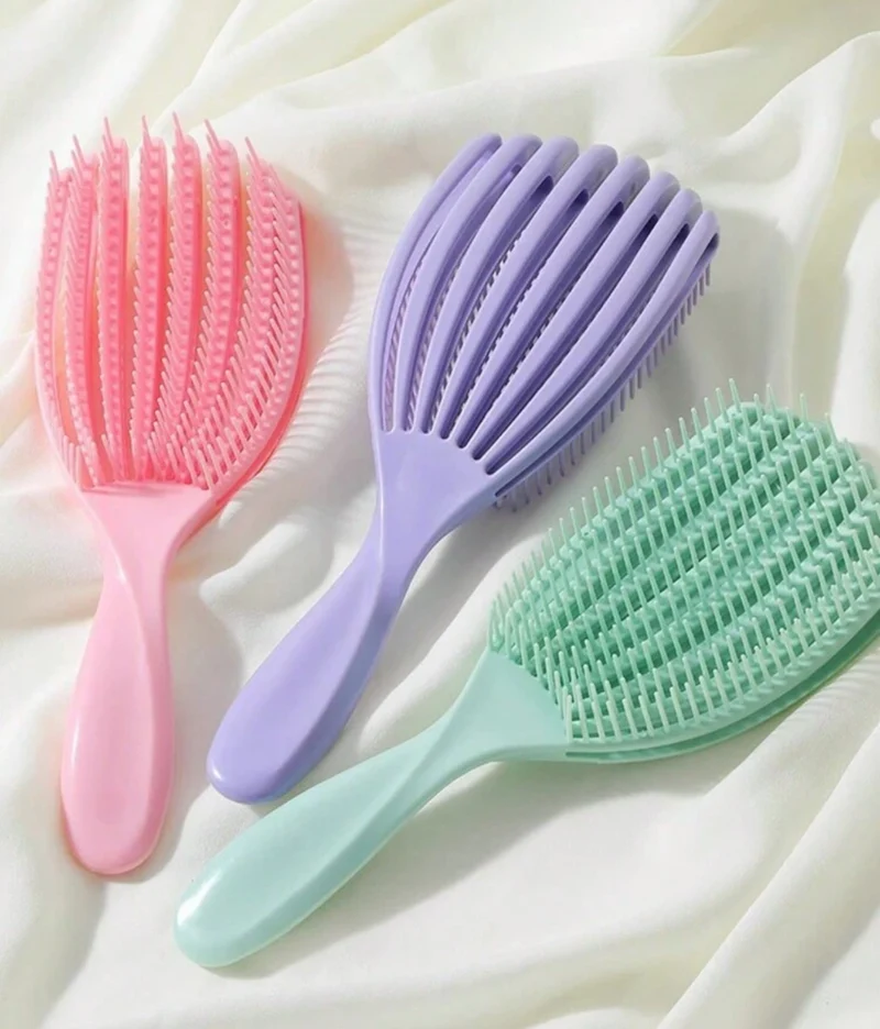 Wide flexible brush