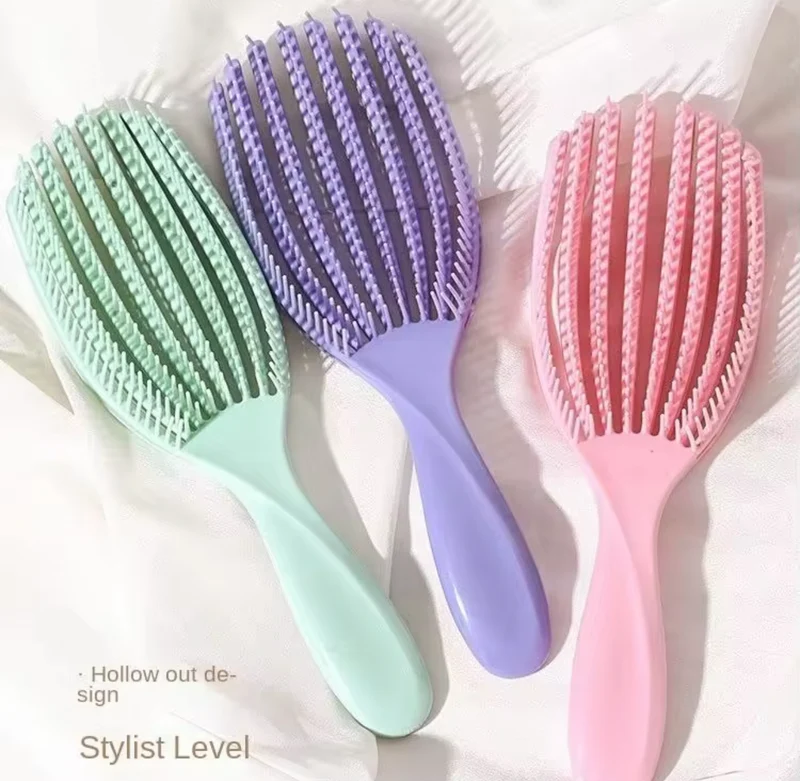 Wide flexible brush