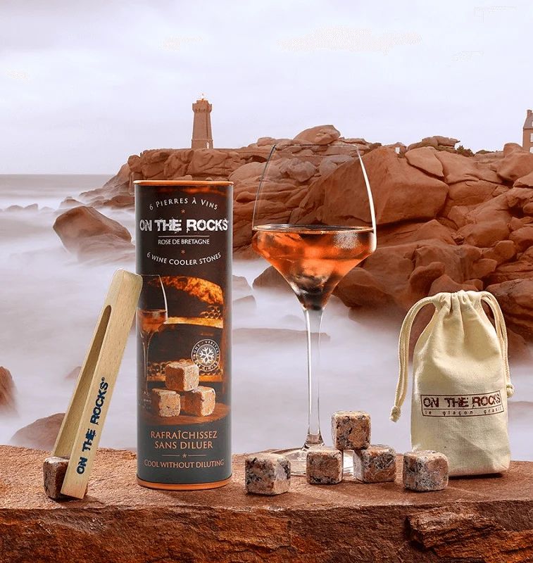 Coffret pierres à vin – 6 glaçons en granit rose de Bretagne + pince