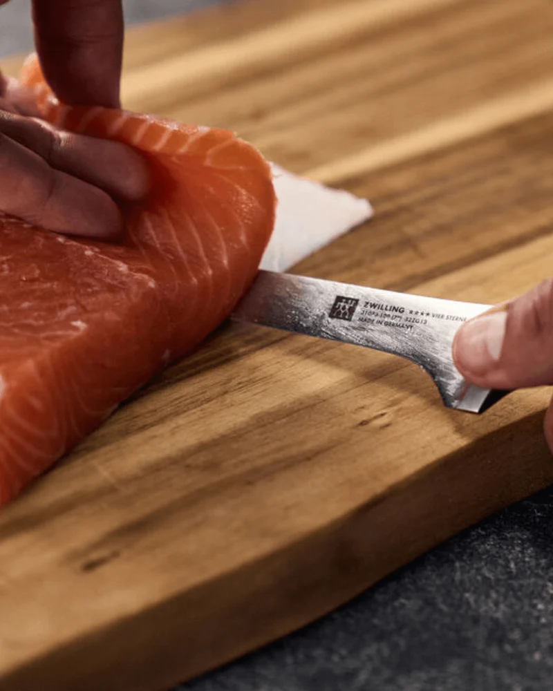 Couteau à filet 18 cm – ZWILLING Four Star – Forgé en Allemagne