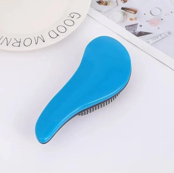 Wet detangler