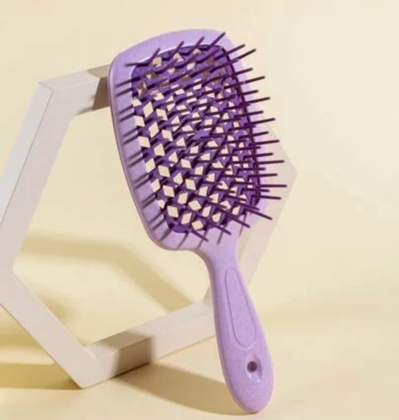 Flexible brush