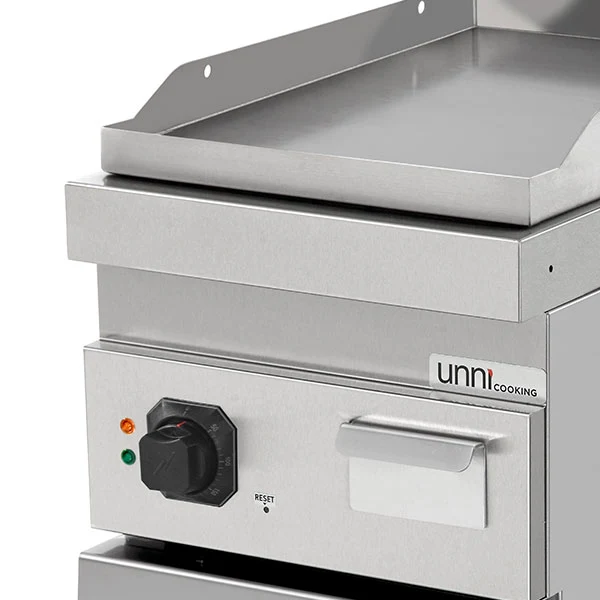 Plancha électrique sur meuble inox lisse - L 400 x P 700 x H 850/900 mm - 4,5 kW - Unninox