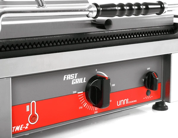 Grill panini contact fonte rainurée - surface 460 x 300 mm - 3 kW 230 V - Unninox