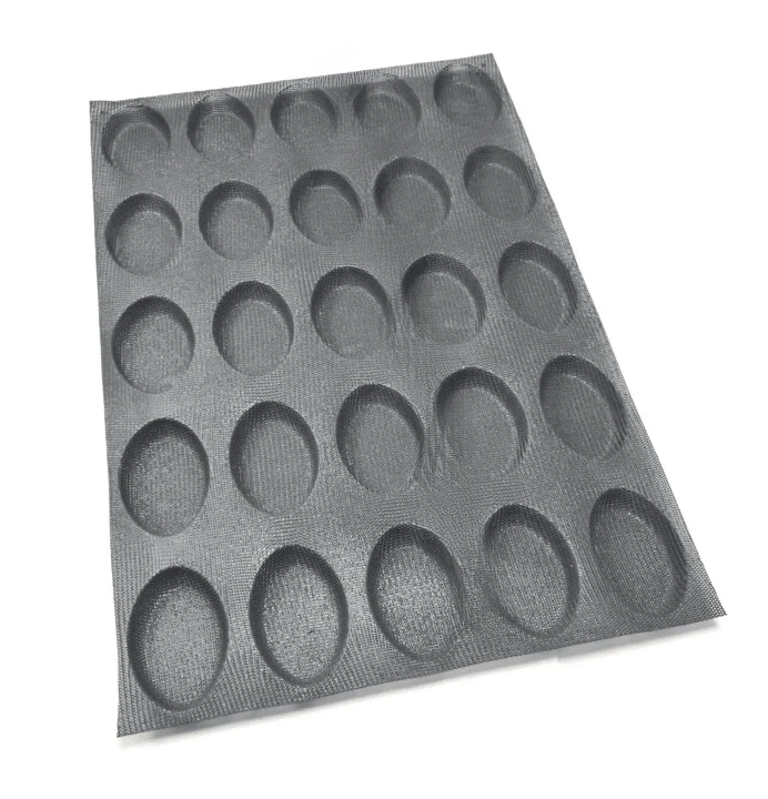 Moule mini ovale ballon de rugby 25 alvéoles - 61 ml