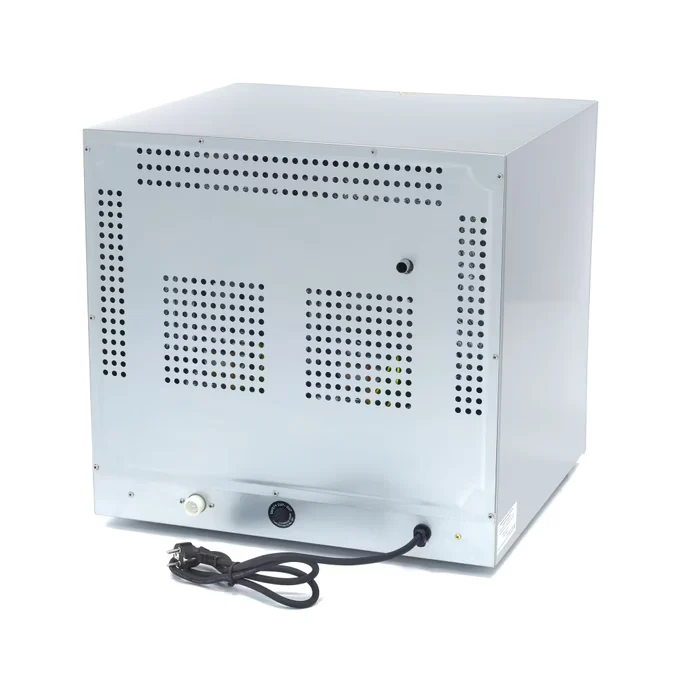 Four à convection - gril et vapeur - 4 plateaux - minuterie intégrée