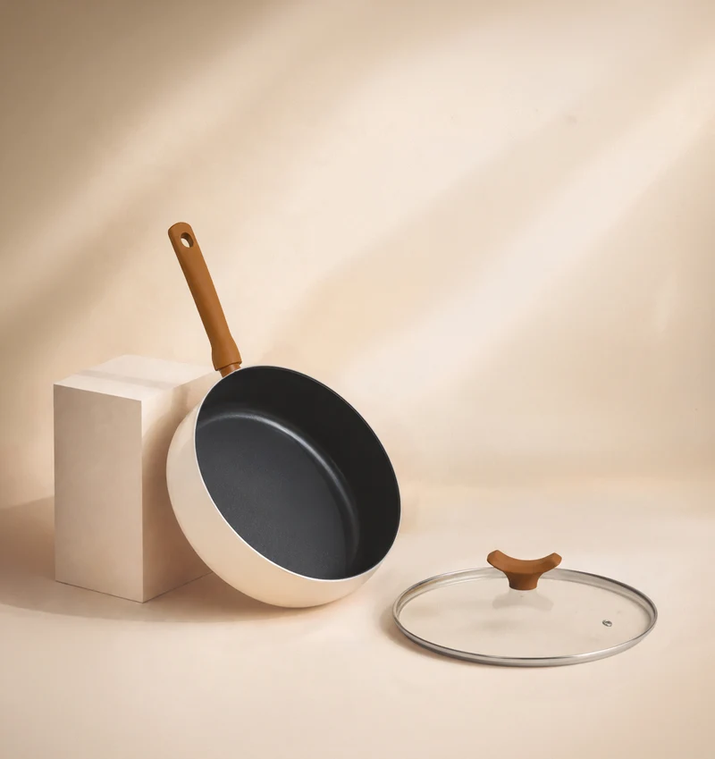 Sauteuse Praticook Ø26 cm en acier carbone