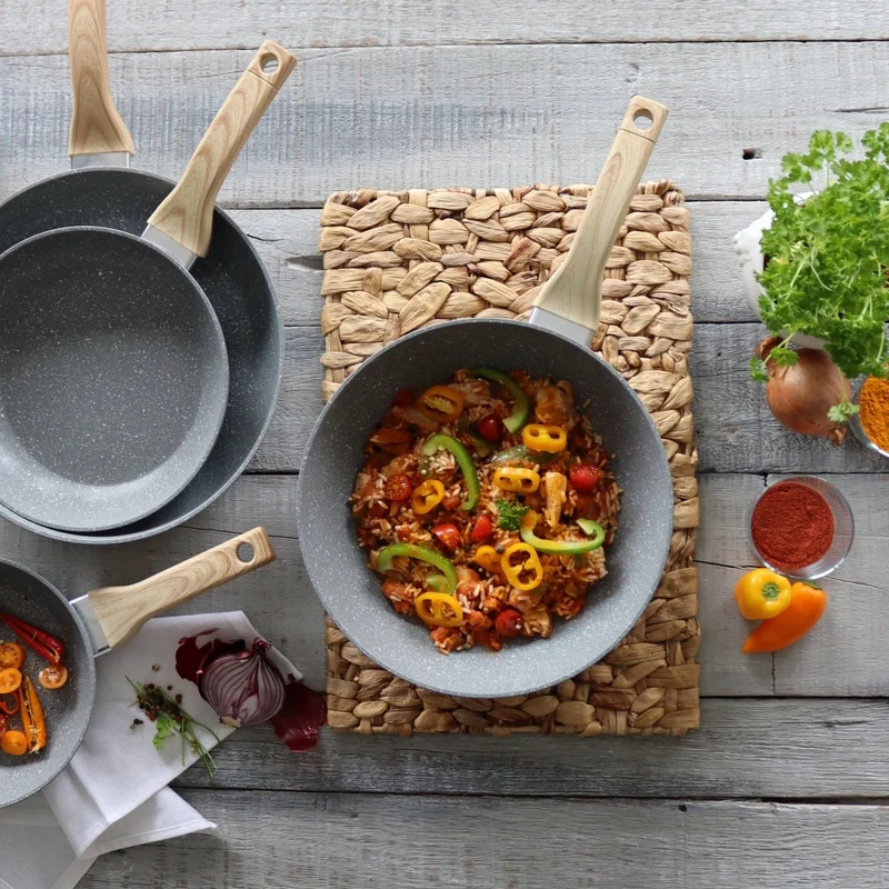 Wok Cannelle en aluminium forgé 28 cm